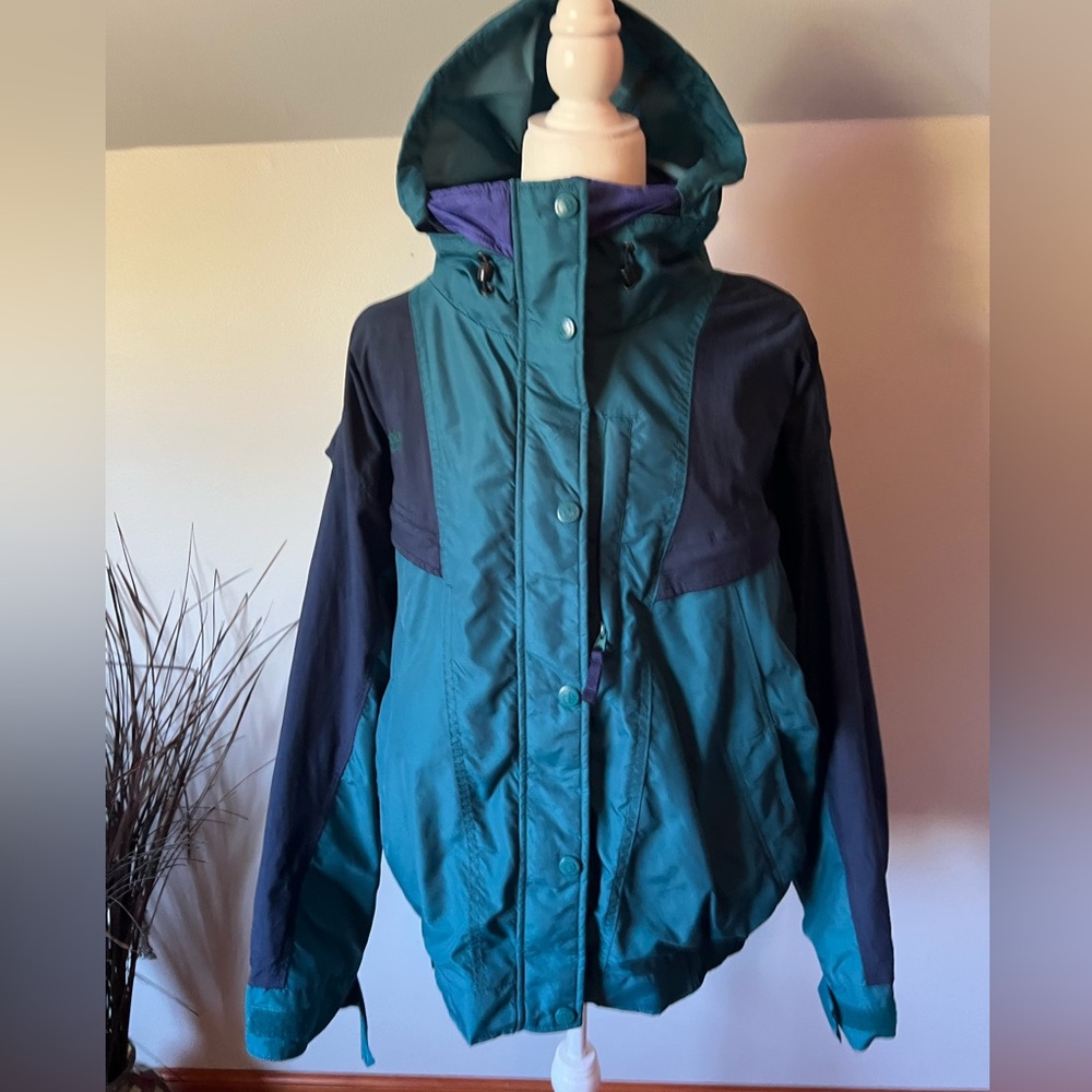 Columbia Women's Teal and Black Ski Jacket
